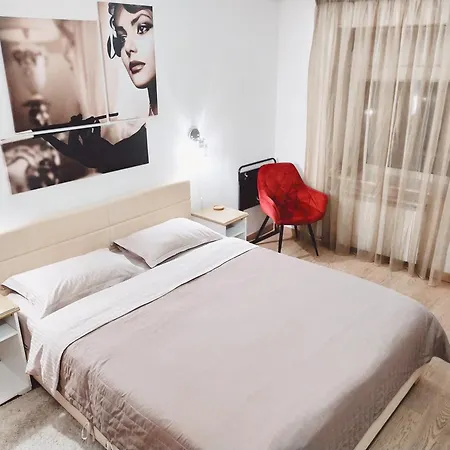 Luxury Apartment In The Heart Of The Capital 基輔 外观 照片